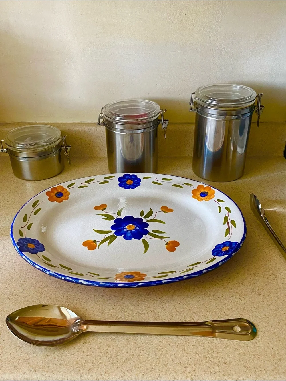 Vintage Furio Made in Italy Ceramic Floral Large 16”x13” Platter, White & Blue.